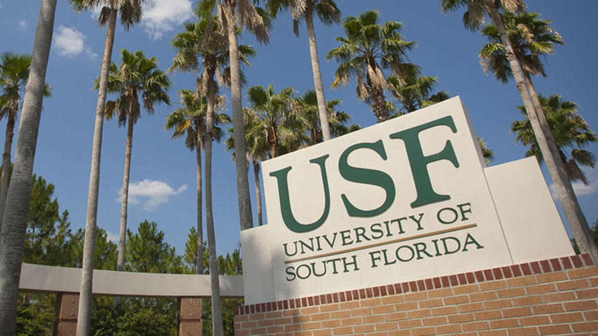 Bachelor of Science - Integrative Animal Biology at University of South Florida: Tuition: $17,342.00 USD/year (Scholarship Available)